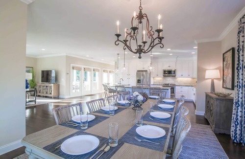 Isle of Palms House | Pristine Home w/Private Pool; Multiple Master Suites & Seating Areas; Ocean Views; Steps to Beach