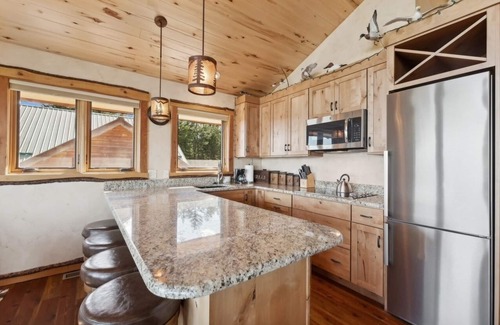 Somers House | Pristine & Private Glacier Chalet with Unmatched Flathead Lake & Mountain Views