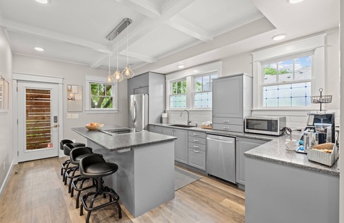 Hillsboro Village House | PRISTINE PROPERTY IN PRIME LOCATION — CHARMING ☆ SAFE ☆ WALK TO EVERYTHING