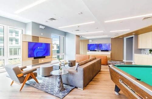 Hunters Point Condo | Pristine Studio Apartment in LIC Minutes from Grand Central