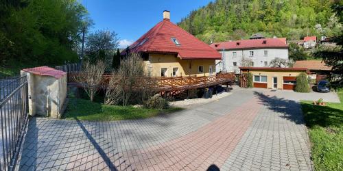 Kremnica House | Privát Adriana