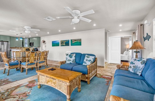 Marathon House | Priv Pool + Spa, Walk to Beach, Dock, Tiki, Pets