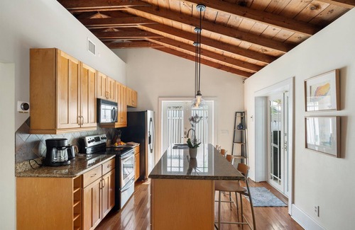 Downtown House | Private Home in Heart of Old Town (Shared Pool!)