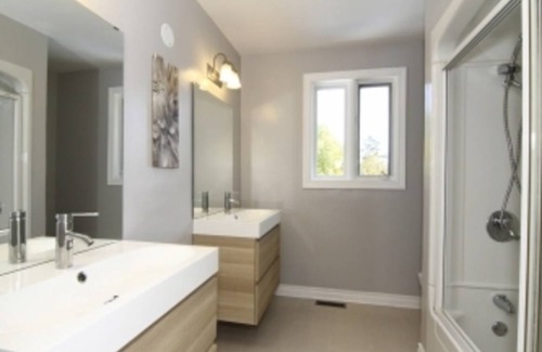 Bayview Woods - Steeles Resort | Private room ∙ 1 guest