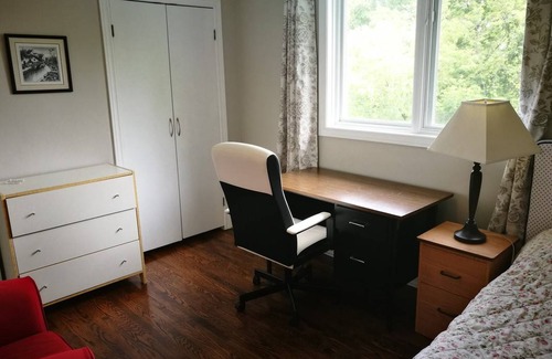 Bayview Woods - Steeles Resort | Private room ∙ 1 guest