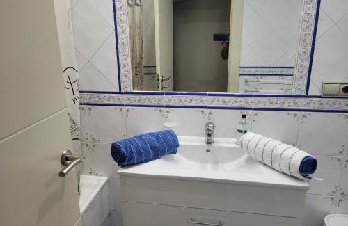 Angustias - Chana - Encina House | Privada Confort Granada