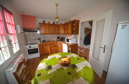 Saint-Paul-du-Vernay Resort | Private room ∙ 3 guests