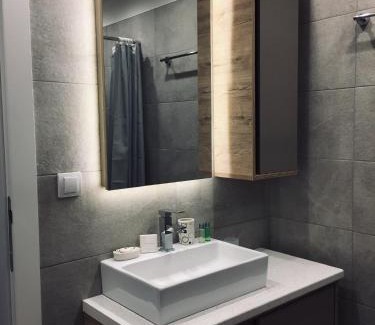 Lisina Apartment | Privat Studio Milmari