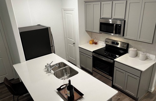 Little Elm House | Private 1-bedroom Guest House