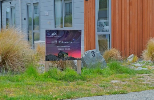 Lake Tekapo Apartment | Private 1 Bedroom Unit C