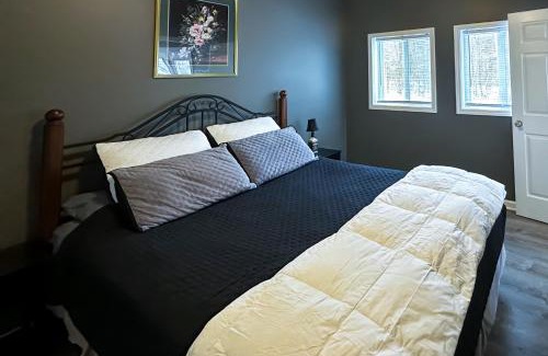 Nimitz Apartment | Private 19 Acre Forest Cabin for 2 with Fireplace and WiFi