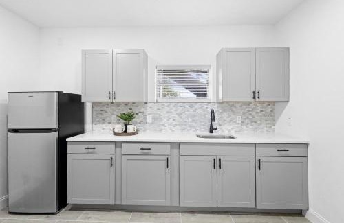 Oviedo House | Private 1br Getaway Fast Wi-fi & 25 Off