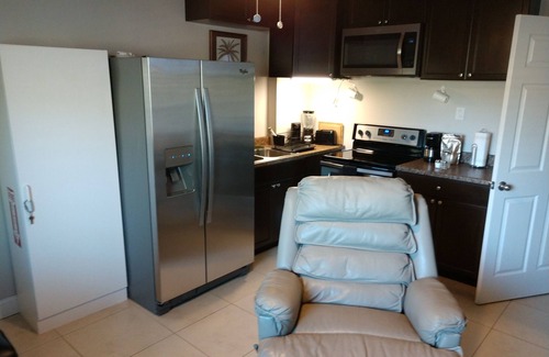 Rural Estates House | Private 2/2 for family or two couples