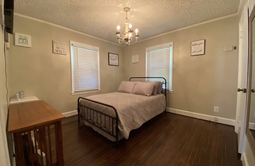 Mount Airy House | Private 2 Bedroom 1 Bath Charming House on 4 Acres