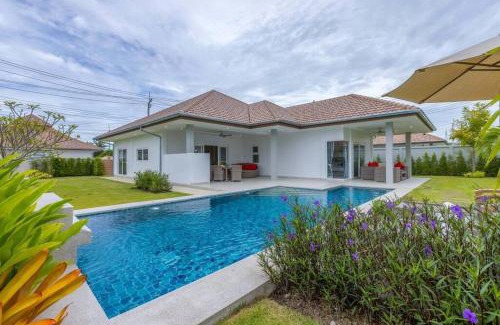 Hua Hin House | Private 3 Bedroom Pool Villa MS22