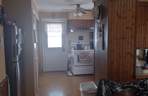 Dagsboro House | Private 3-bedroom ranch, 7.5 miles from Bethany Beach, on a dead-end street.
