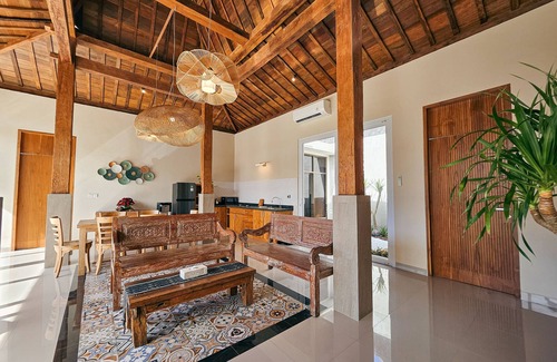 Sunset Road Villa | Private 3 BR Villa in Seminyak with Pool