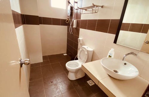 Malacca City Apartment | Private 3 rooms suite at Amari Villa Apartment
