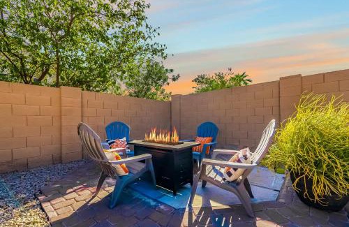 Corte Sierra House | Private 3BR - 2BA Home - Patio and Pool
