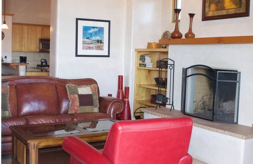 Tesuque Villa | Private, 3BR Bishop's Lodge Villa, Minutes from Plaza, Stunning 360 Degree Views