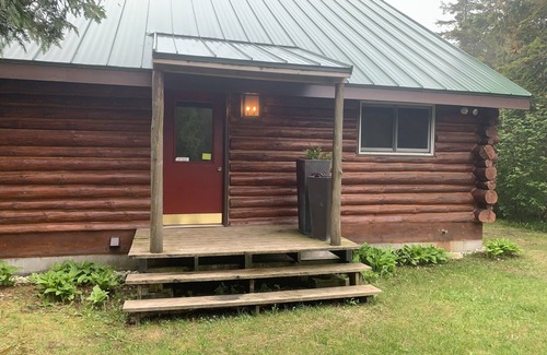 St Ignace Cabin | Private 4 Acre Home on Lake Michigan Minutes From Action In Downtown St. Ignace.