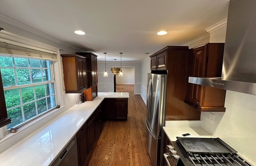 Nashville House | Private 4 Bedroom Home with Saltwater Pool