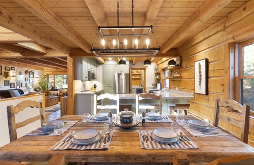 Northridge Estates Cabin | Private 5-Acre Cabin Retreat – Woods, Wildlife & Starry Skies
