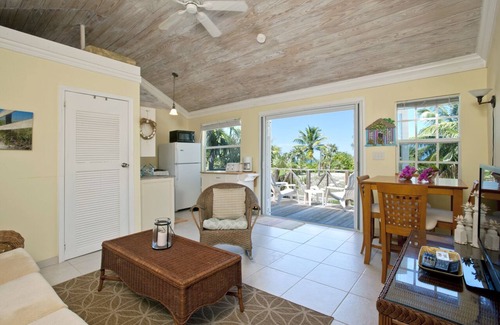 Double Bay House | Private 5-bedroom Beachfront Estate w/Heated Pool on Pink Sand Beach