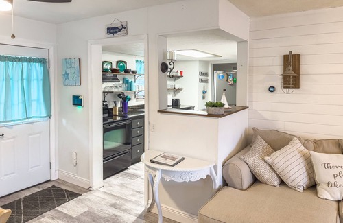 Fort Walton Beach - Destin House | Private 85' of Waterfront*Dock*Choctawhatchee Bay*Kayaks*Free Activities*4BD