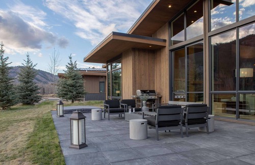 Hoback Junction House | Private and Exclusive Community with Great Ammenities