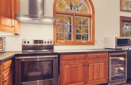 Brazeau Cabin | Private and pet-friendly wilderness retreat in the Northwoods