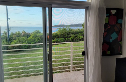 Cotton Valley House | private and quiet modern vacation villa situated in an east end beach community