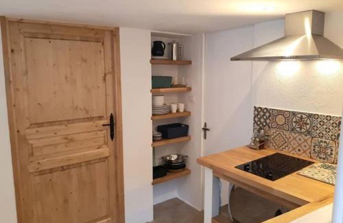 Arles-sur-Tech Apartment | Private apartment within 15th century farmhouse