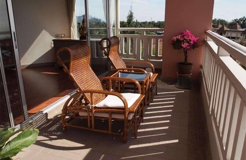 Cha-am Apartment | Private apartment with hotel service in a golfing and wellness hotel