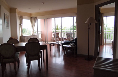 Cha-am Apartment | Private apartment with hotel service in a golfing and wellness hotel