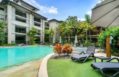 Palm Cove Apartment | Private Apartments in the Temple Beachfront Resort Palm Cove