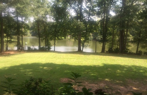 Auburn - Opelika House | Private Auburn Football Retreat. Easy Access To The Game Or Tiger Transit Stops.