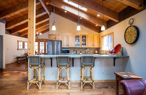 Lake Tahoe House | Private backyard access to Forest Service land, beautiful, family friendly, hottub, garage