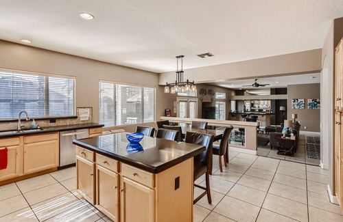 Litchfield Park House | Private Backyard, Golf, Tennis, Spring Training, Wildlife Zoo, Westgate