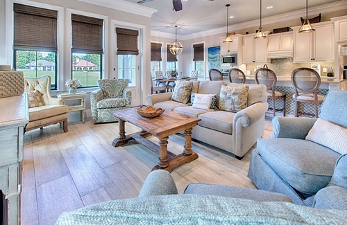 Villa Lago House | Private Balconies ~ Two Golf Carts ~ Golf Course Community ~ Community Pool