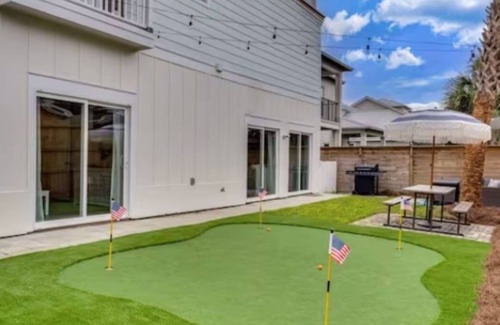 Miramar Beach House | Private Beach Access-Pet Friendly-Sleeps 18-Golf Cart-Pool-Putting Green-Games