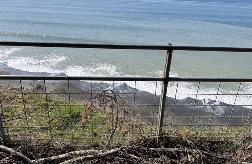 Sequim House | Private Beach Access on private trail offers Seclusion, comfort and intimacy.