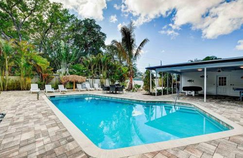 Bradenton House | Private beach backyard 5br coastal chic house!!!!!