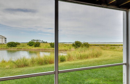 Ocean View Condo | Private Beach & Bay Views: Retreat in Ocean View