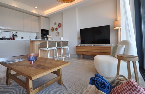 Gundogan House | Private Beach Bo Viera Residence