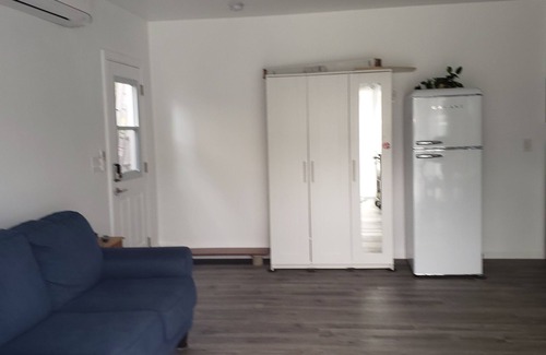 Encinitas Apartment | Private Beach Cottage - 2 Blocks from Beach