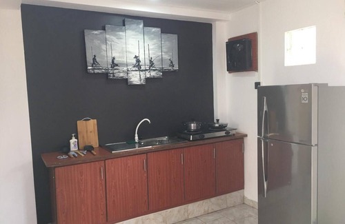 Marawila Villa | Private beach/Max 6people/2bed room/Wifi/Gym/