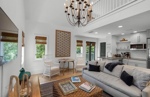 Rosemary Beach Cottage | PRIVATE BEACH/POOL ACCESS-Ultimate Getaway-Gulf Views-Steps to Beach-2 Bikes