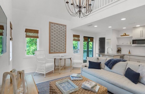 Rosemary Beach Cottage | PRIVATE BEACH/POOL ACCESS-Ultimate Getaway-Gulf Views-Steps to Beach-2 Bikes