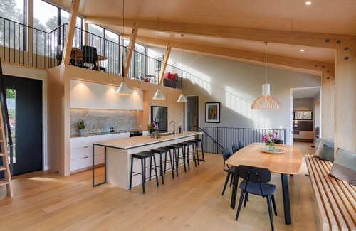 Matapouri House | Private Beach Sanctuary - Matapouri Holiday Home
